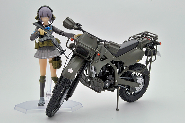 Amazon.co.jp: リトルアーモリー 1/12 彩色済み完成品バイク