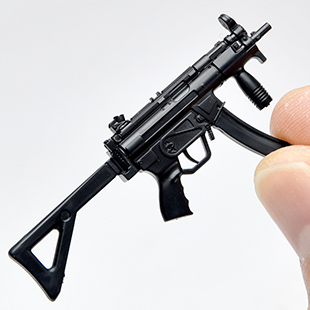 LA-GG03 ガンスリンガー・ガール クラエス MP5・VP70タイプ｜PRODUCT