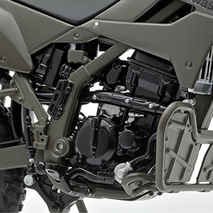 LM001 陸上自衛隊 偵察オートバイ カワサキ KLX250｜PRODUCT
